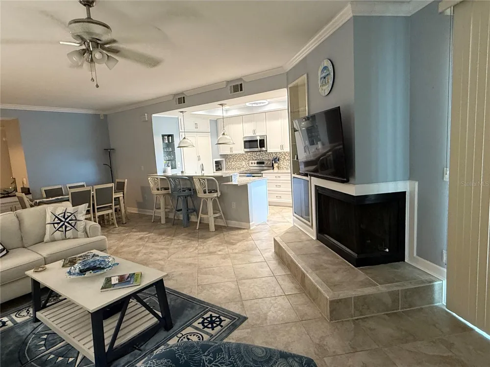 910 PINELLAS BAYWAY S #103 Tierra Verde, FL 33715