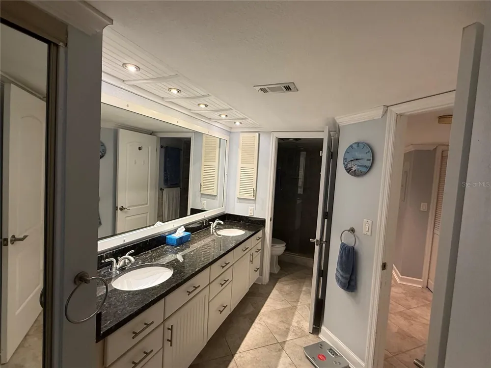 910 PINELLAS BAYWAY S #103 Tierra Verde, FL 33715