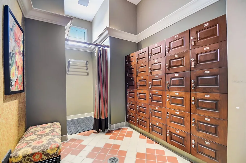 587 LOBLOLLY PLACE Auburndale, FL 33823
