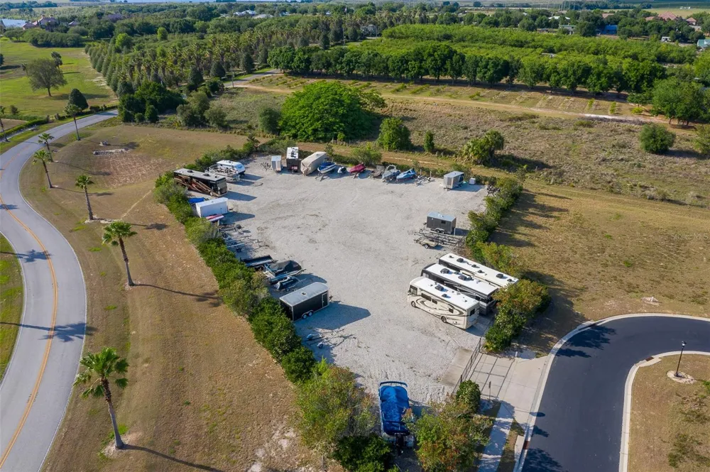 587 LOBLOLLY PLACE Auburndale, FL 33823