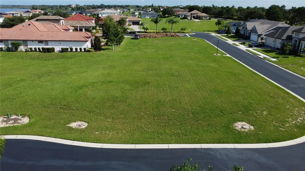 587 LOBLOLLY PLACE Auburndale, FL 33823