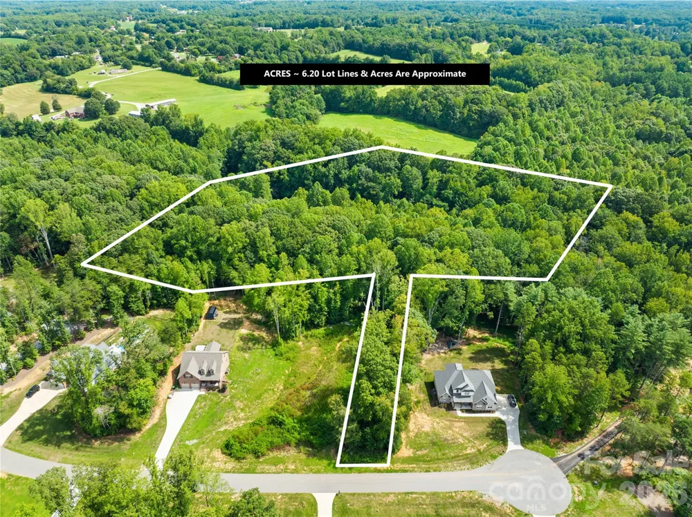 1099 Kapstone Crossing Lexington, NC 27295