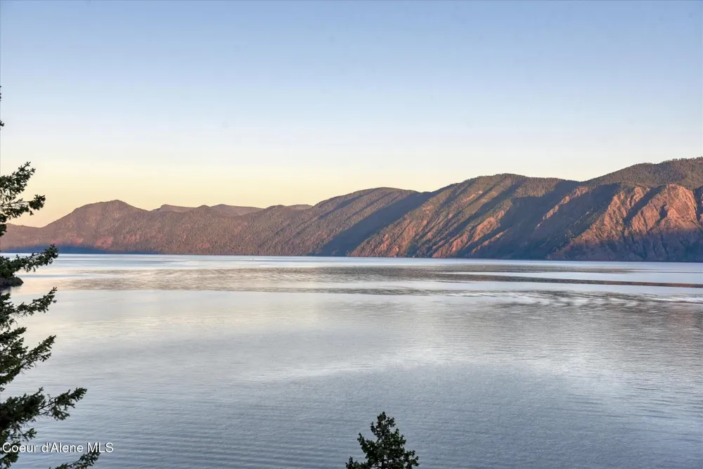 45 Lower Rock Hbr Sagle, ID 83860