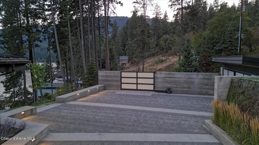 45 Lower Rock Hbr Sagle, ID 83860