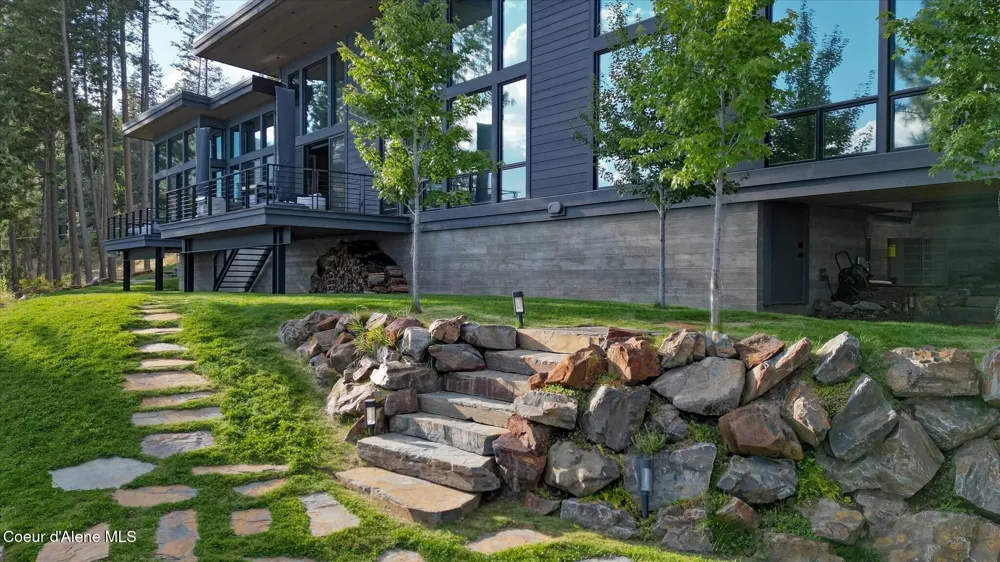 45 Lower Rock Hbr Sagle, ID 83860