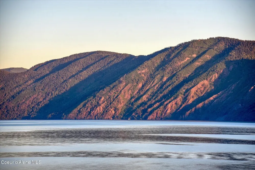 45 Lower Rock Hbr Sagle, ID 83860