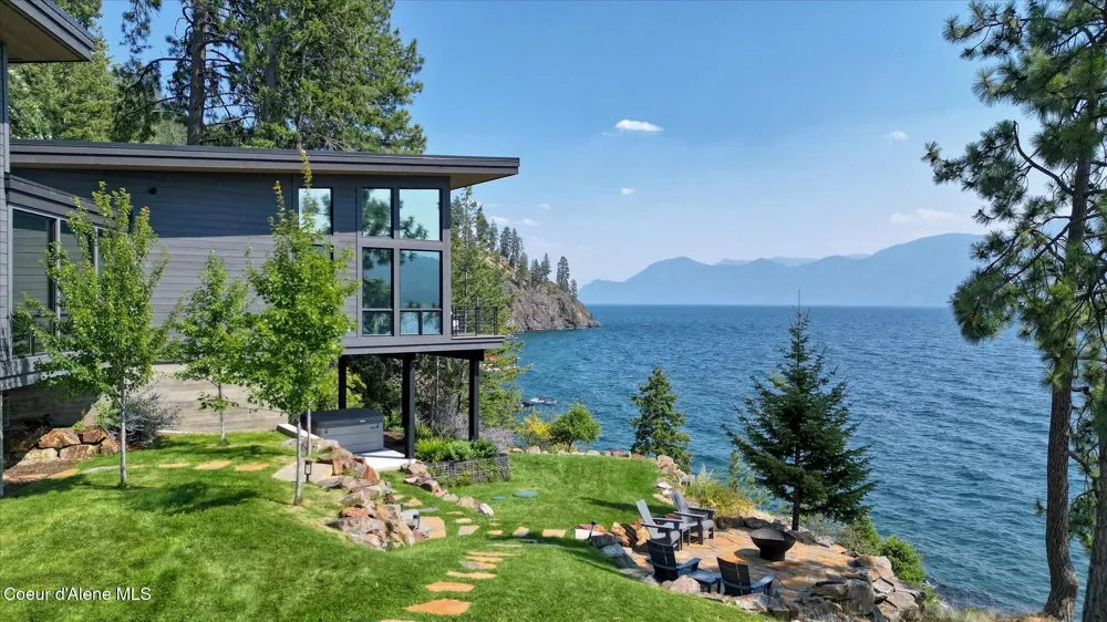 45 Lower Rock Hbr Sagle, ID 83860