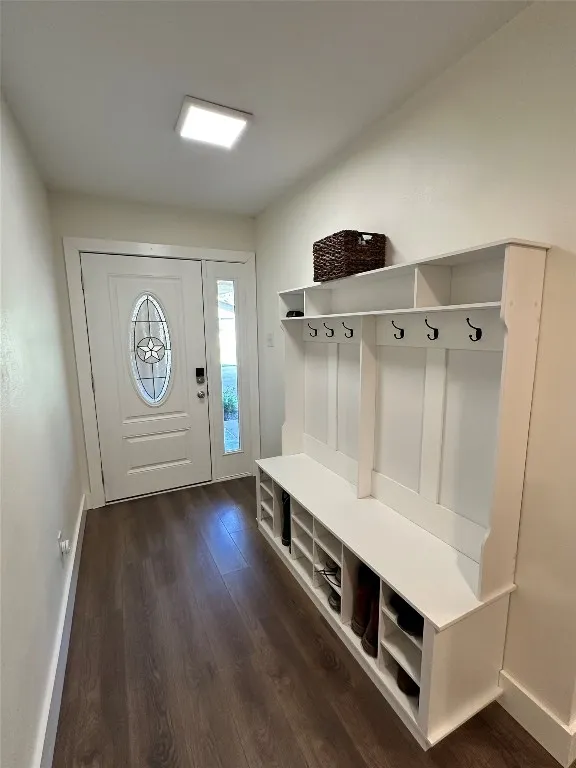 108 S Sunshine Lane Little River Academy, TX 76554