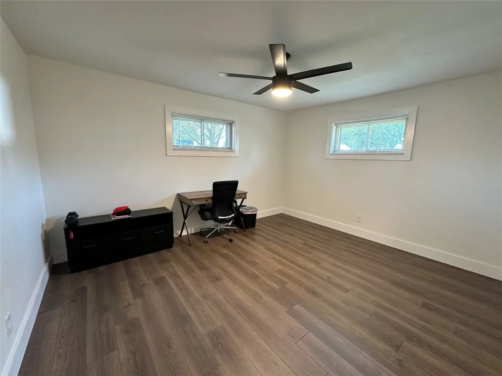 108 S Sunshine Lane Little River Academy, TX 76554