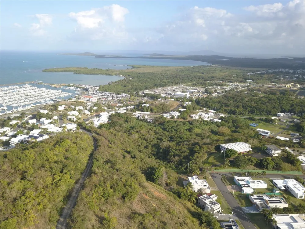 Lot #66 LAS GAVIOTAS CARRETERA 3, CEIBA, FAJARDO 00738 CROSSROAD Fajardo, PR 00738