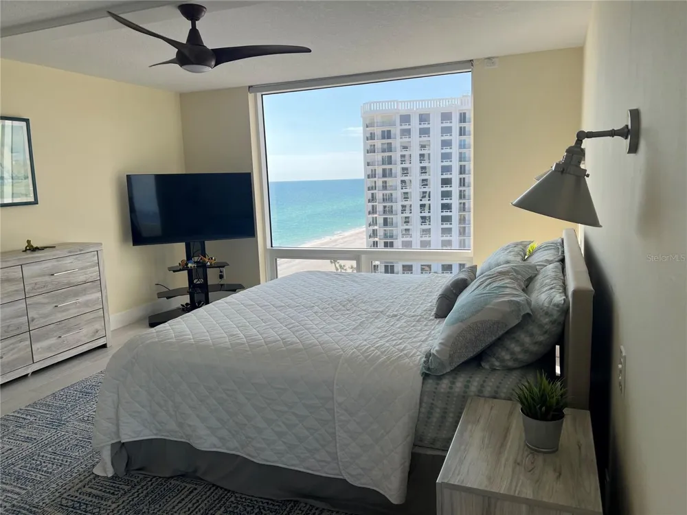 2425 GULF OF MEXICO DRIVE #11F Longboat Key, FL 34228