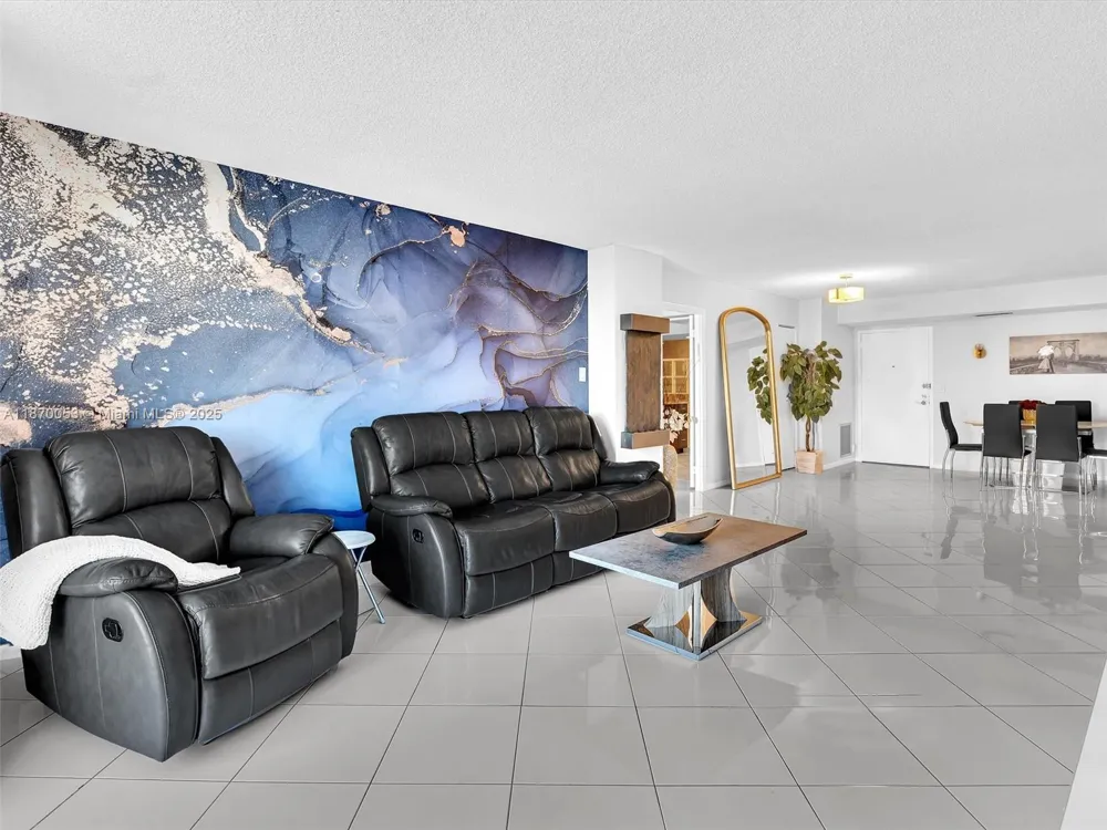 1500 S Ocean Dr #3E Hollywood, FL 33019