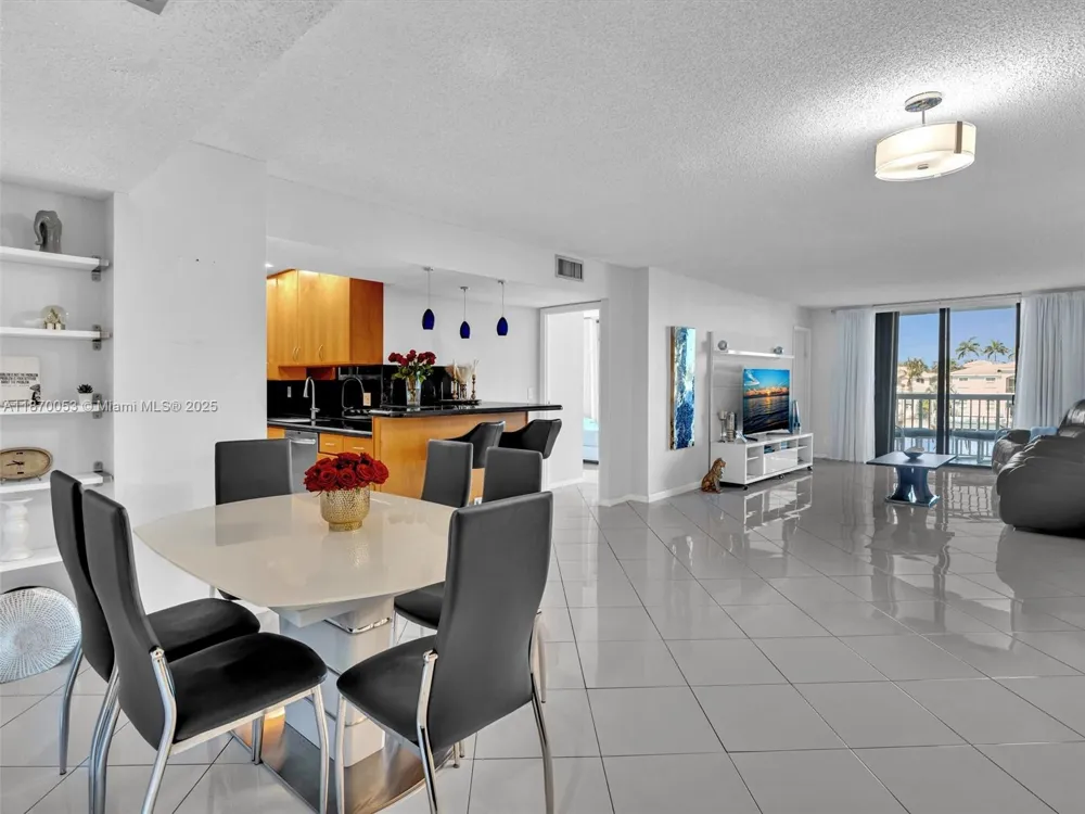 1500 S Ocean Dr #3E Hollywood, FL 33019