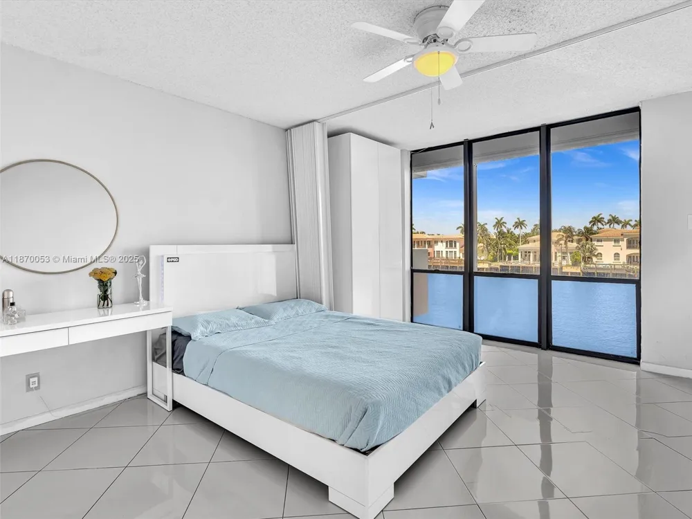 1500 S Ocean Dr #3E Hollywood, FL 33019
