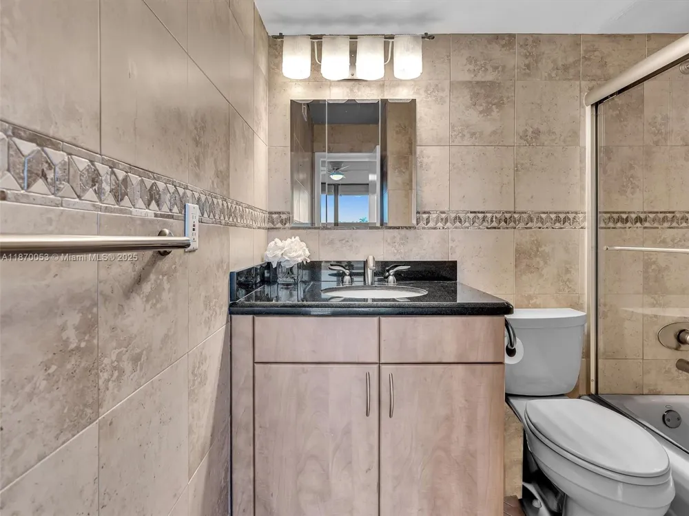 1500 S Ocean Dr #3E Hollywood, FL 33019