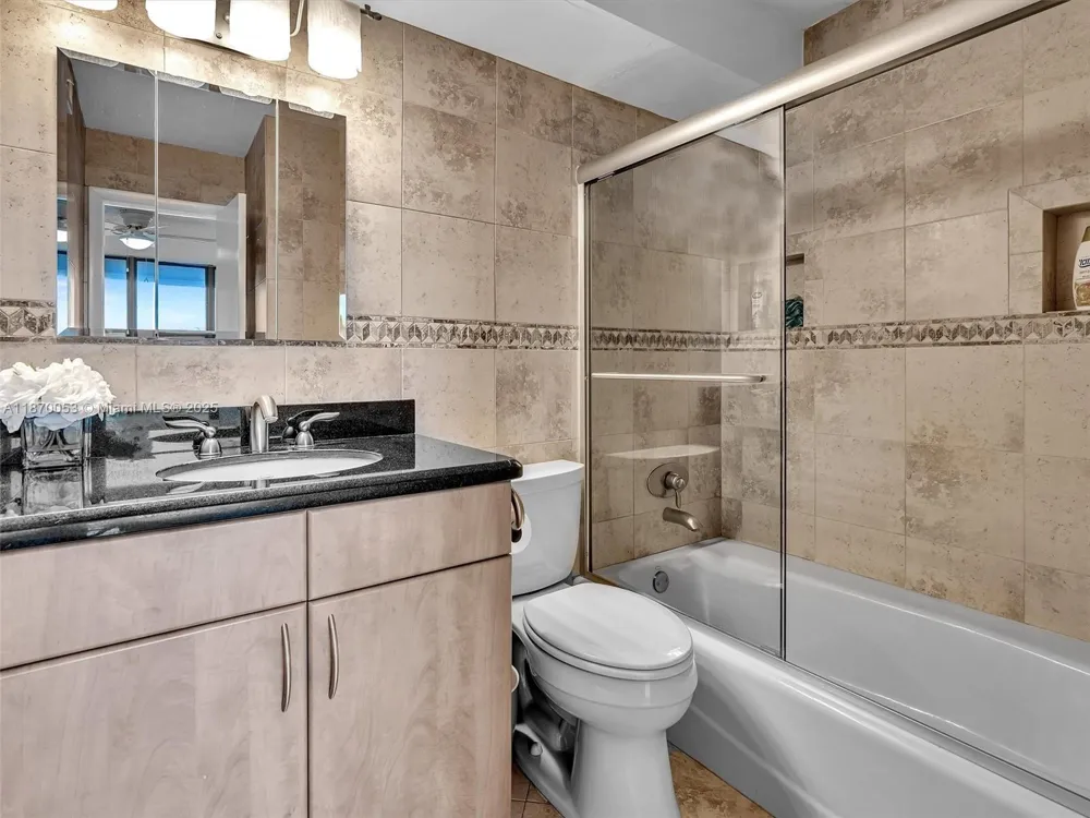 1500 S Ocean Dr #3E Hollywood, FL 33019