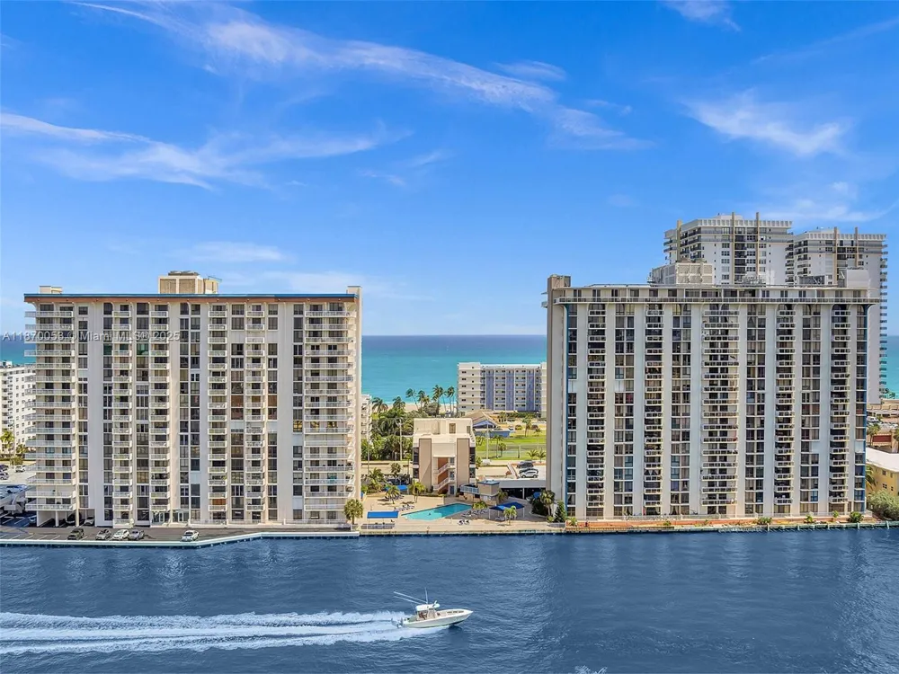 1500 S Ocean Dr #3E Hollywood, FL 33019