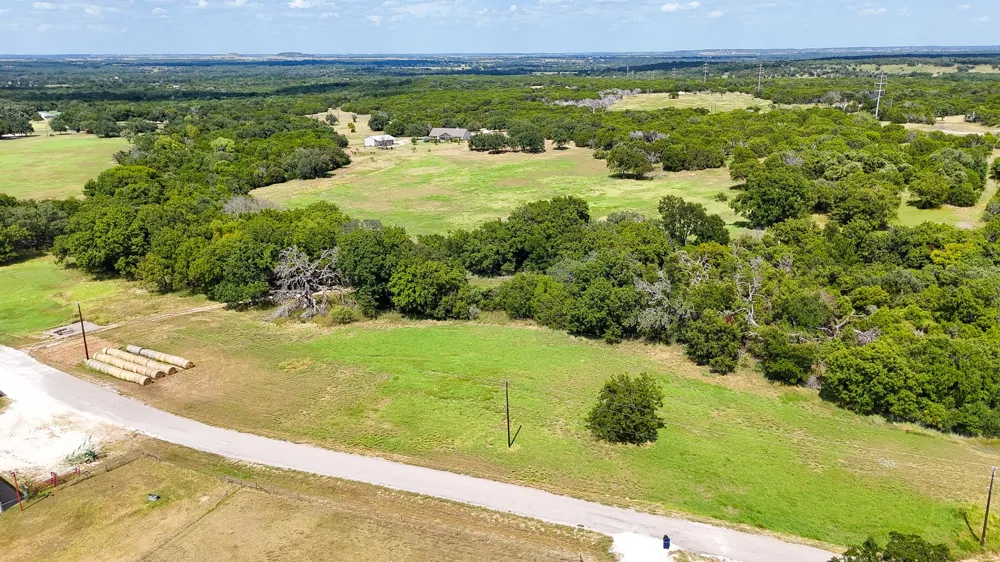130 Private Road 2164 Iredell, TX 76649