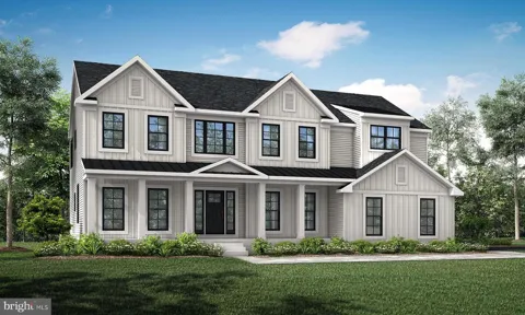 2 POND VIEW COURT