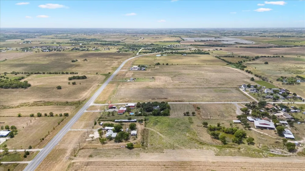 19016 Fm 973 Coupland, TX 78615
