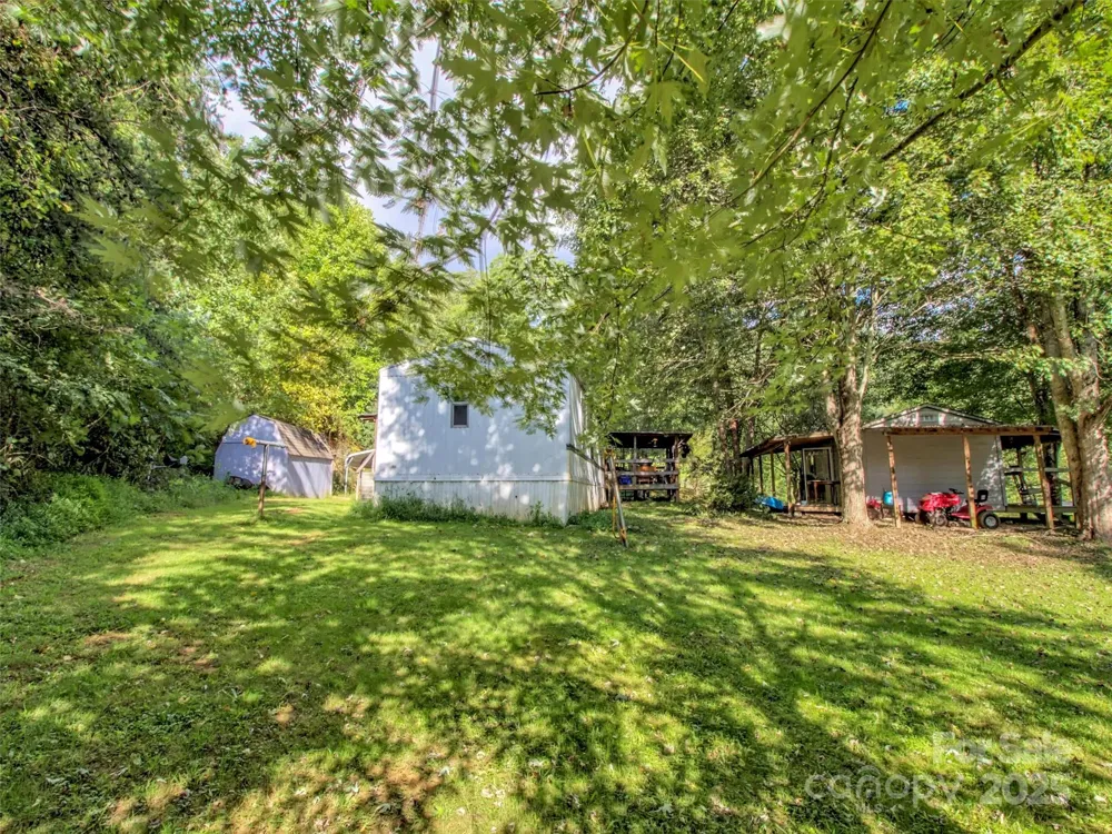 323 Jody Cove Canton, NC 28716