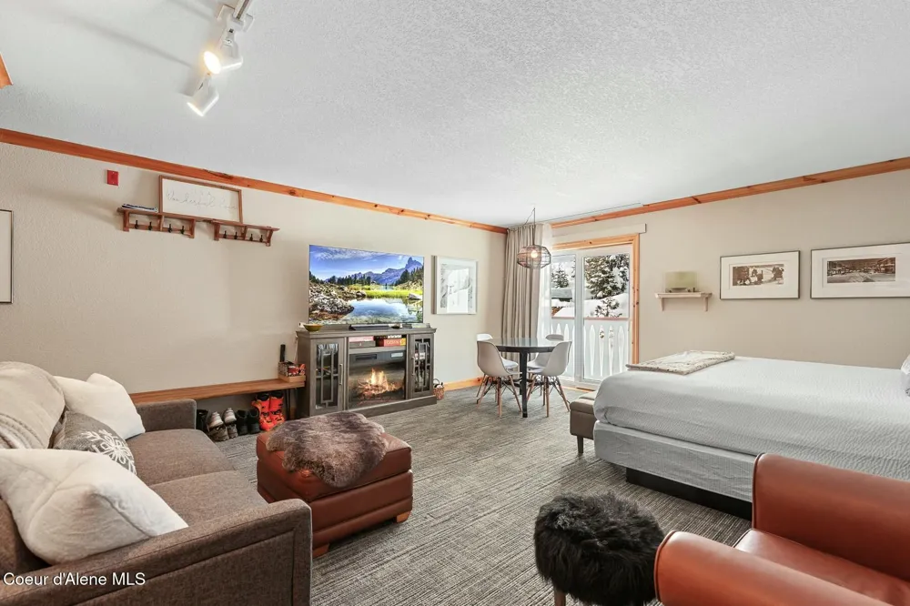 72 Great Escape Road #410/412 Sandpoint, ID 83864
