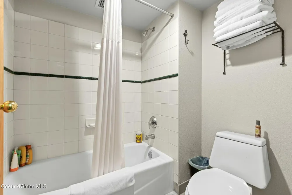 72 Great Escape Road #410/412 Sandpoint, ID 83864