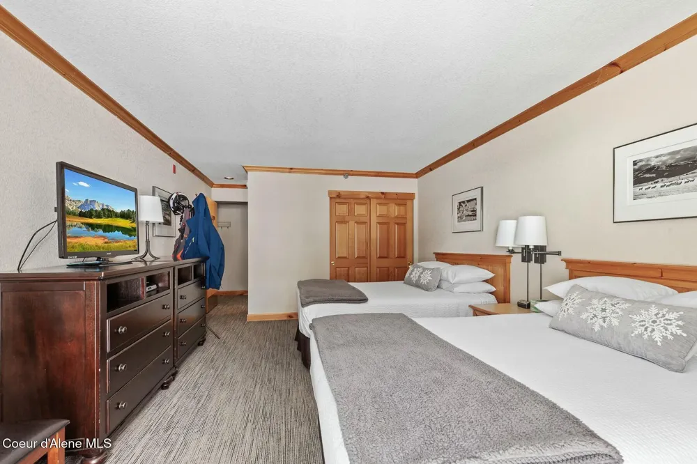 72 Great Escape Road #410/412 Sandpoint, ID 83864