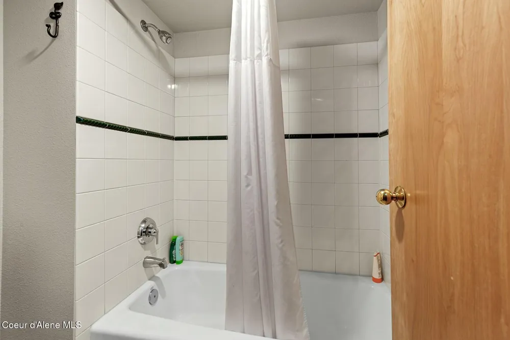 72 Great Escape Road #410/412 Sandpoint, ID 83864