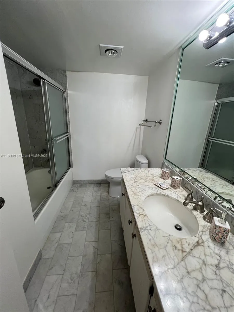 2301 S Ocean Dr #506 Hollywood, FL 33019
