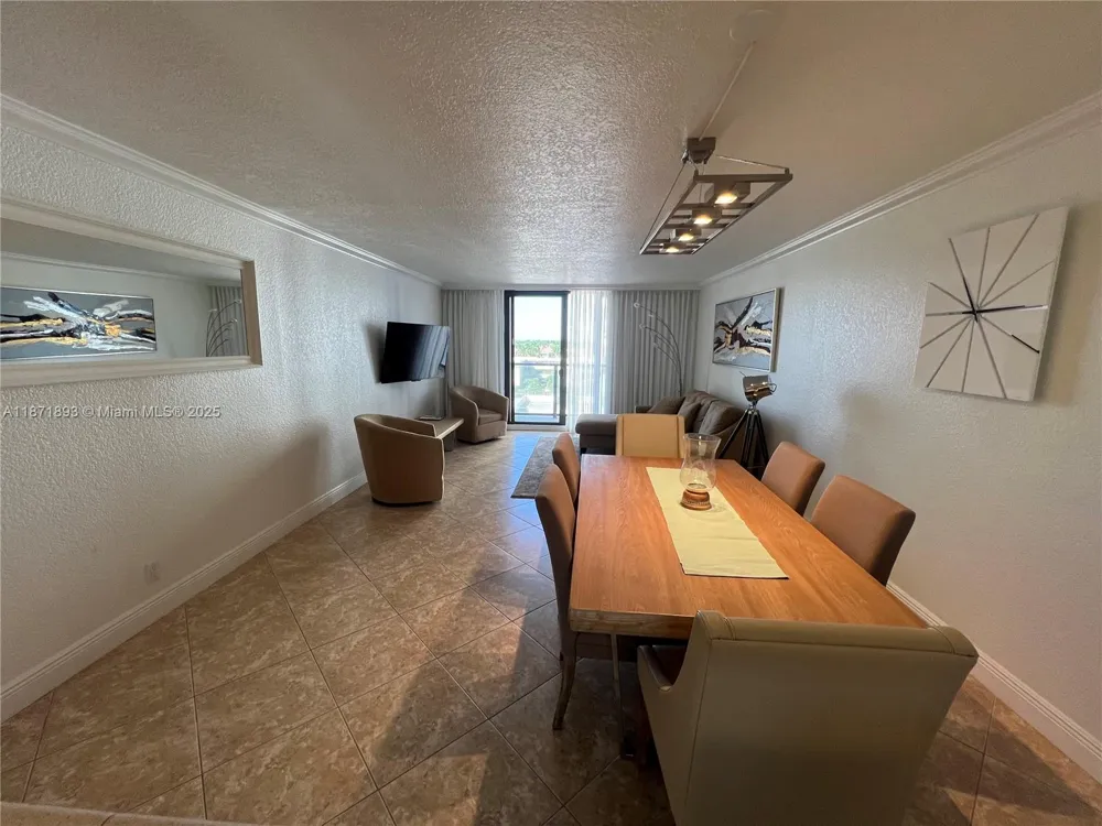 2301 S Ocean Dr #506 Hollywood, FL 33019