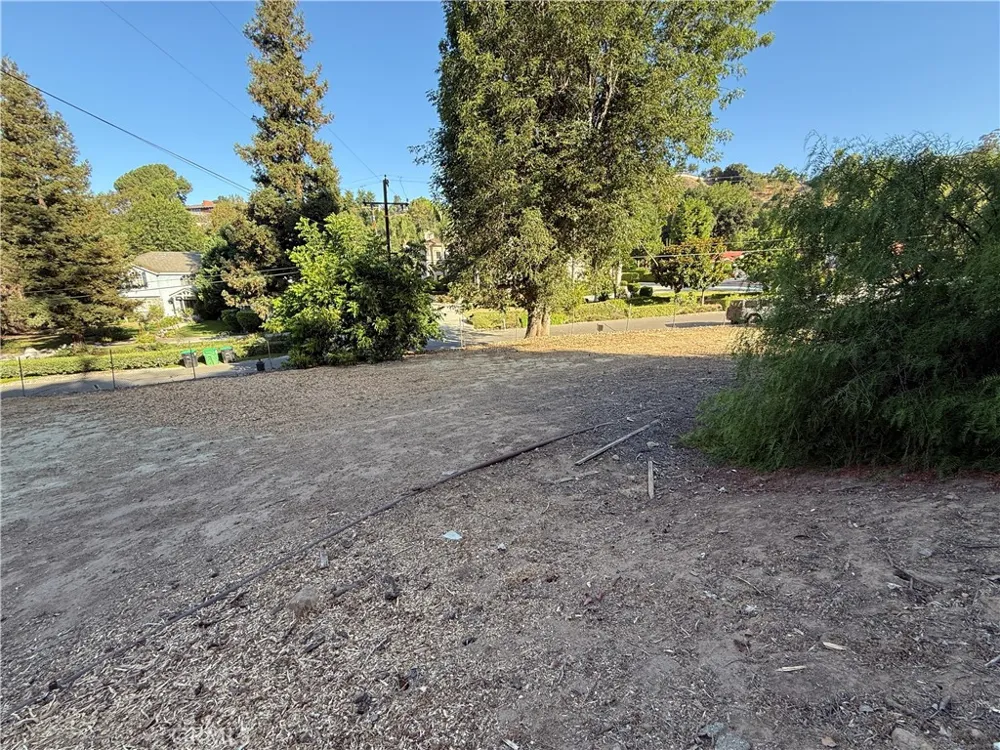2240 Valle Drive La Habra Heights, CA 90631