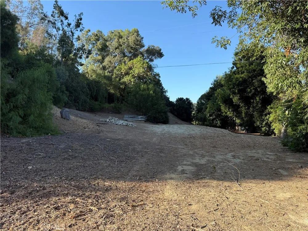 2240 Valle Drive La Habra Heights, CA 90631