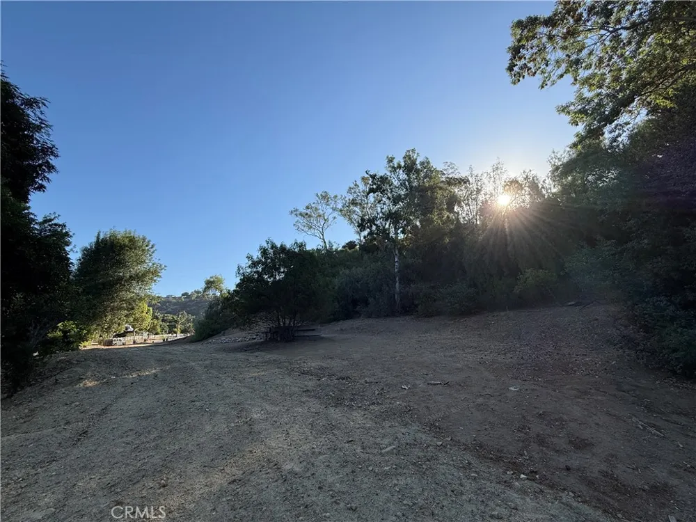 2240 Valle Drive La Habra Heights, CA 90631