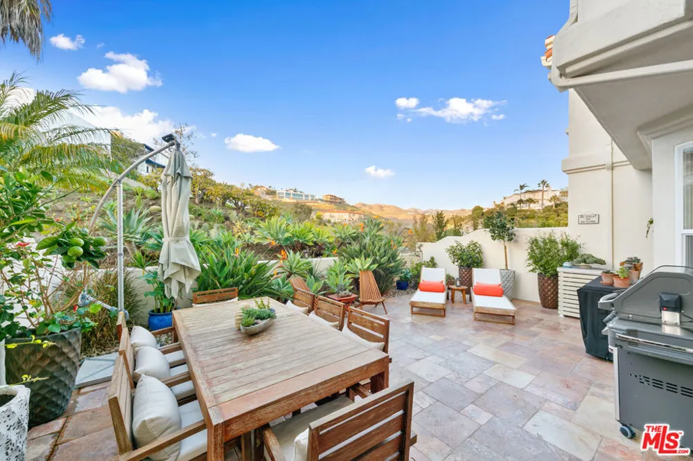 6463 Zuma View Place #167 Malibu, CA 90265