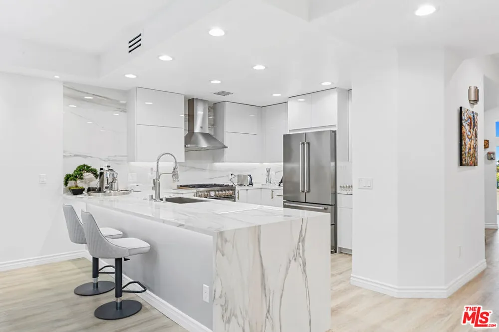 6463 Zuma View Place #167 Malibu, CA 90265