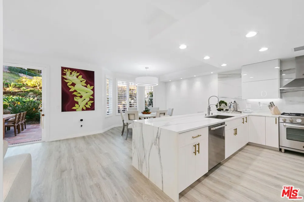 6463 Zuma View Place #167 Malibu, CA 90265