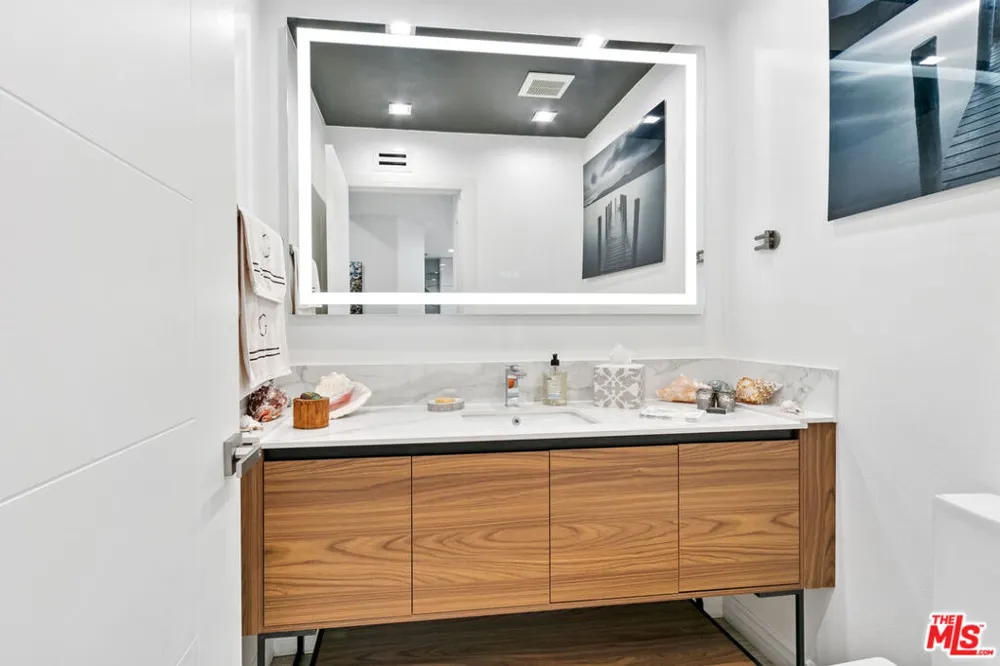 6463 Zuma View Place #167 Malibu, CA 90265