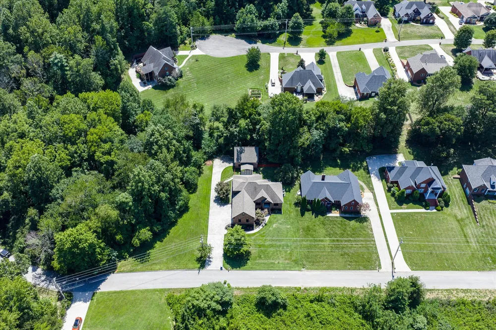 484 S Plantation Dr Cookeville, TN 38506