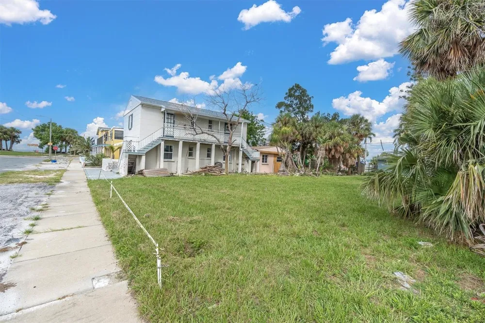 623 73RD AVENUE St Pete Beach, FL 33706