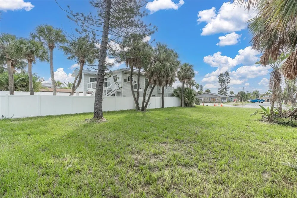 623 73RD AVENUE St Pete Beach, FL 33706