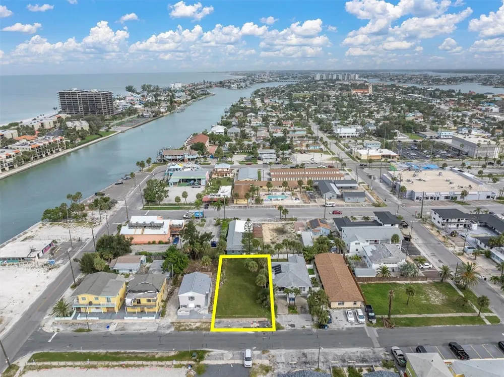 623 73RD AVENUE St Pete Beach, FL 33706