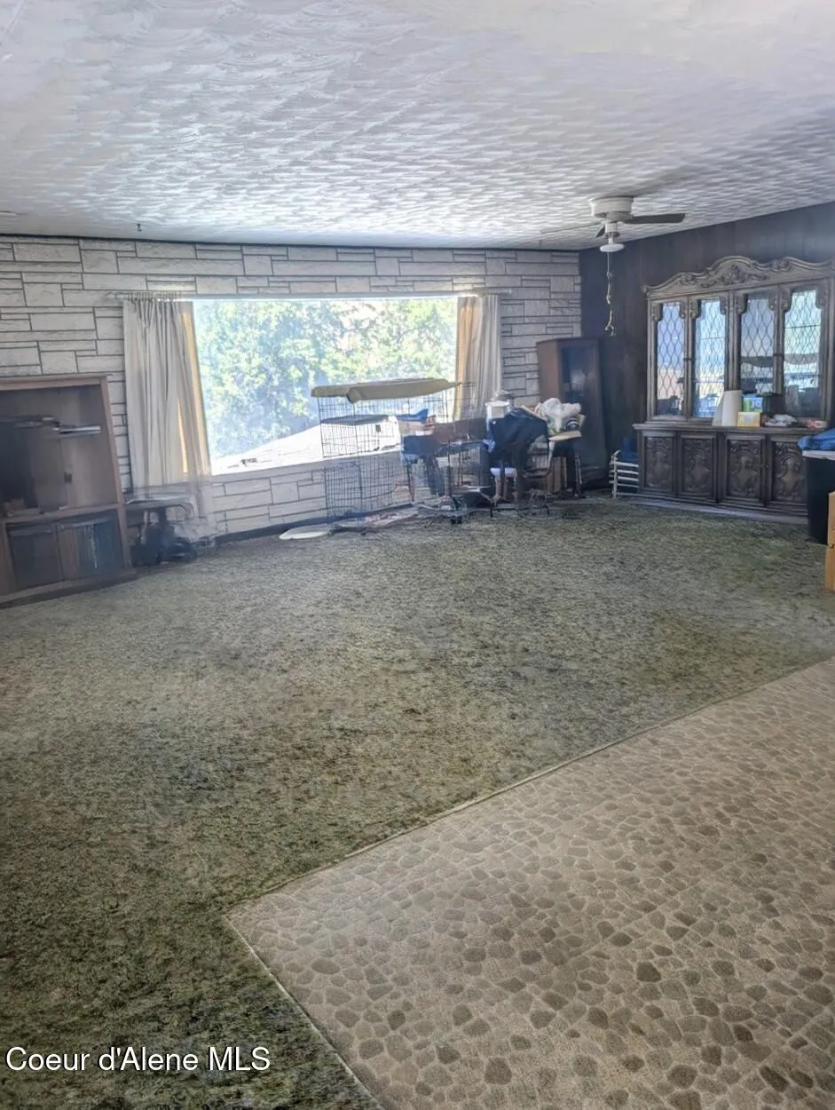2405 Deer Park Road Bonners Ferry, ID 83805