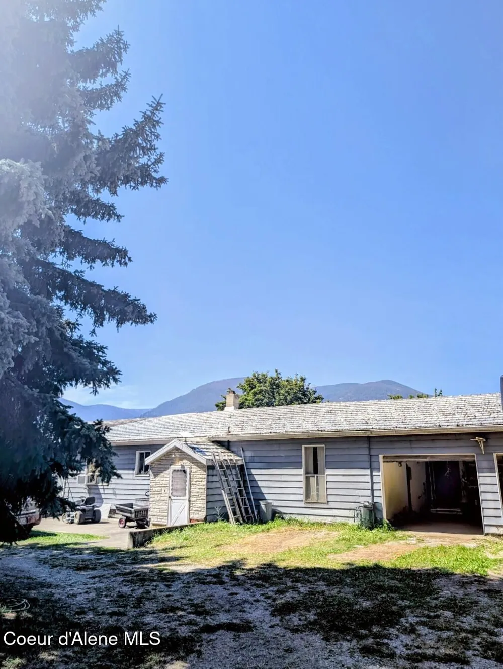 2405 Deer Park Road Bonners Ferry, ID 83805