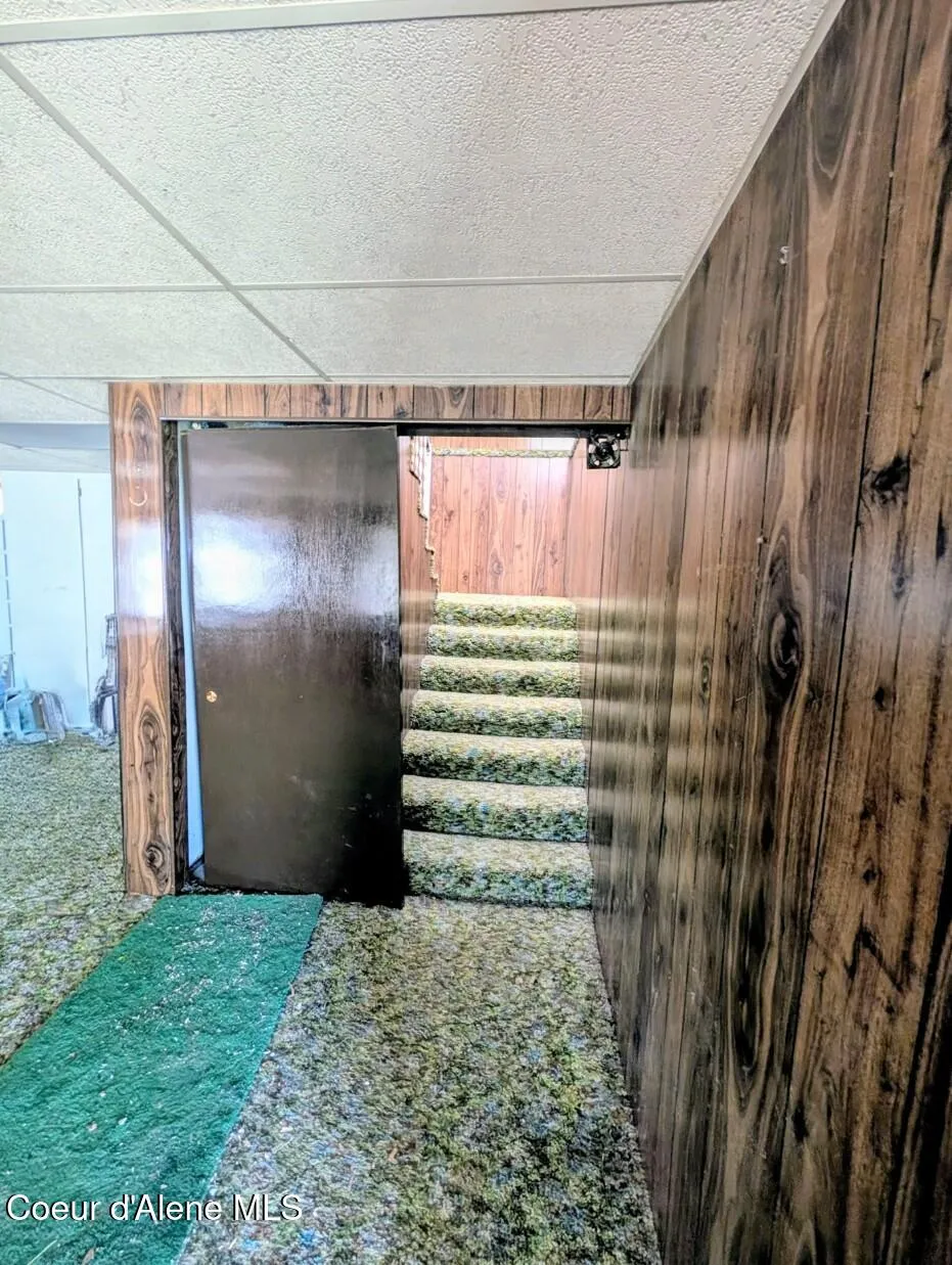 2405 Deer Park Road Bonners Ferry, ID 83805