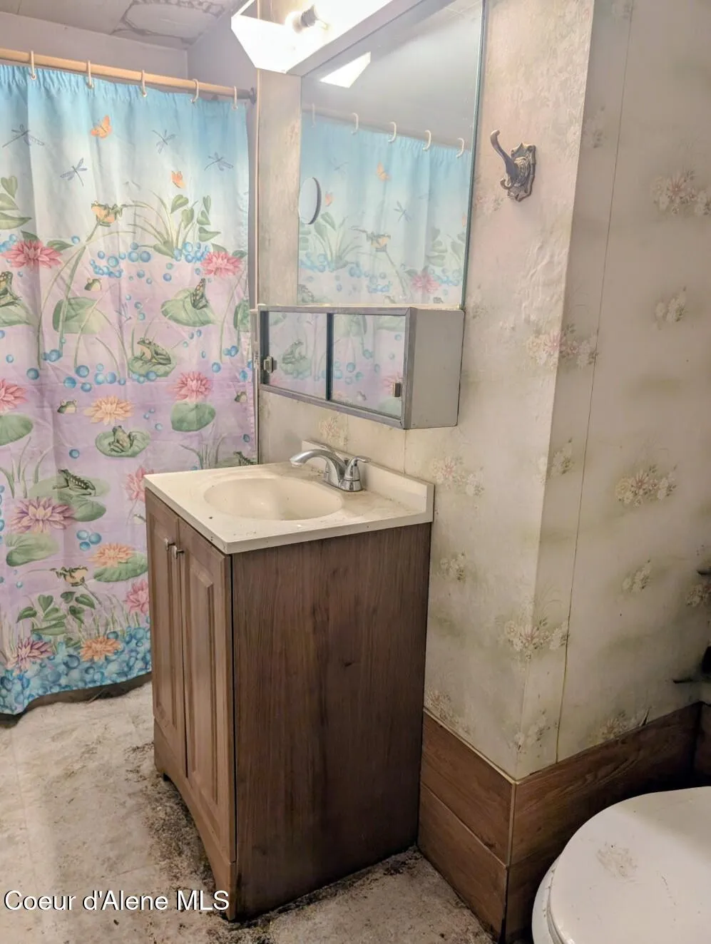 2405 Deer Park Road Bonners Ferry, ID 83805