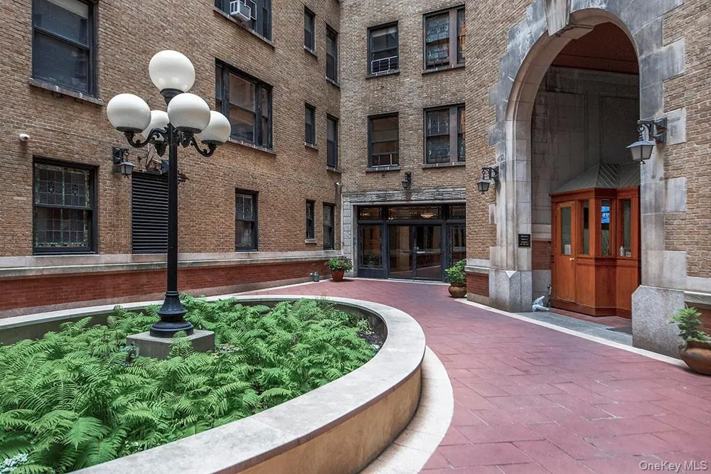 800 Riverside Drive #1G New York (Manhattan), NY 10032