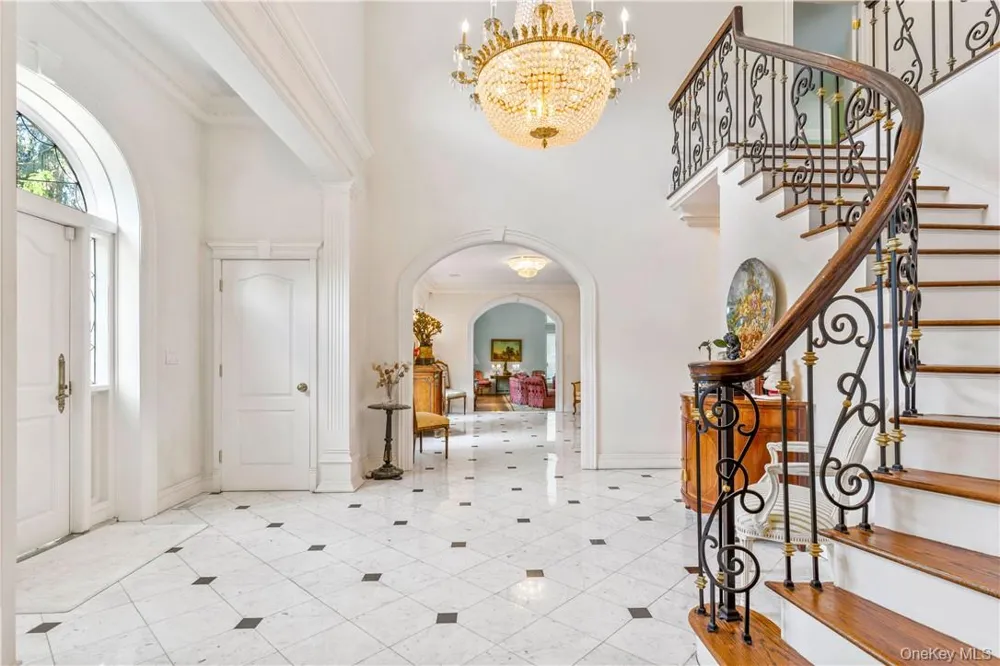 6 Love Lane Harrison, NY 10528