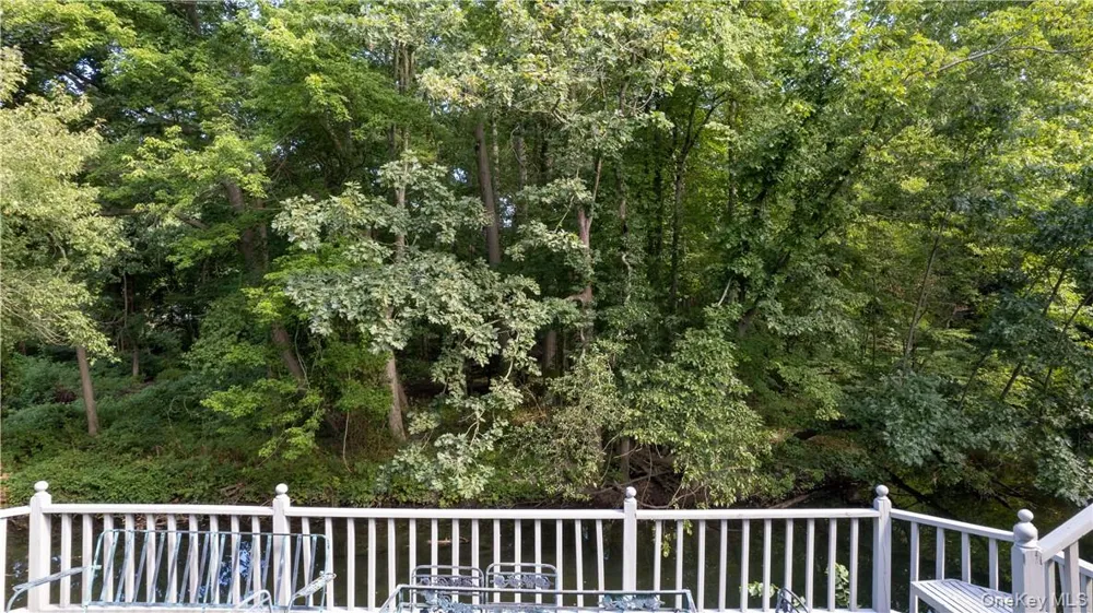 6 Love Lane Harrison, NY 10528