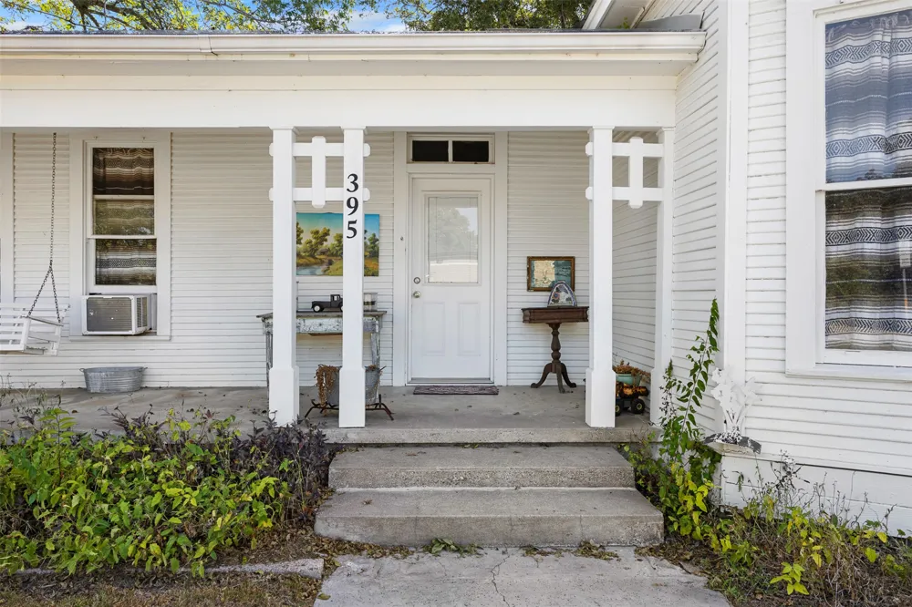 395 Centennial Street Carmine, TX 78932